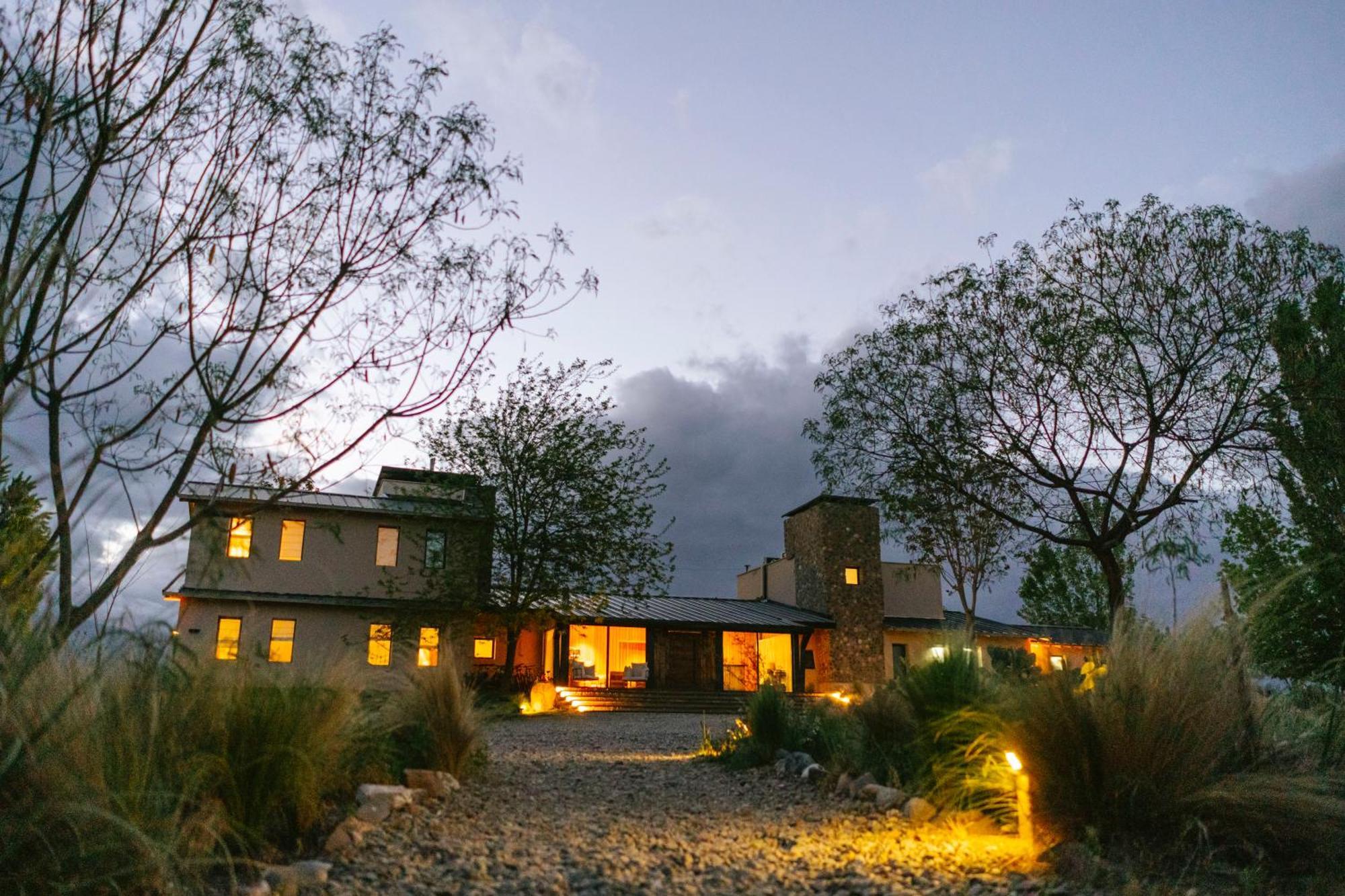 La Morada Guesthouse Vista Flores Exterior foto