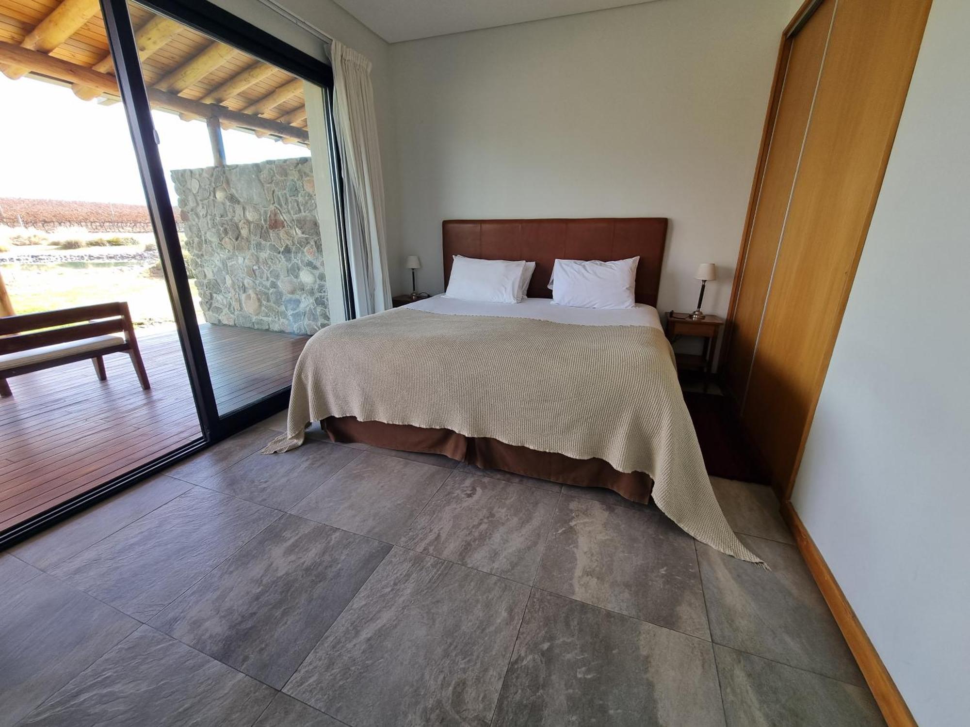 La Morada Guesthouse Vista Flores Habitación foto